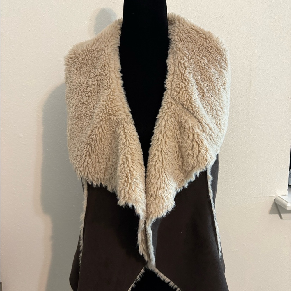 Knox Rose Brown Vest